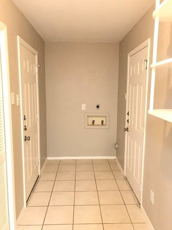 Foto del edificio - 1212 Cavender Dr