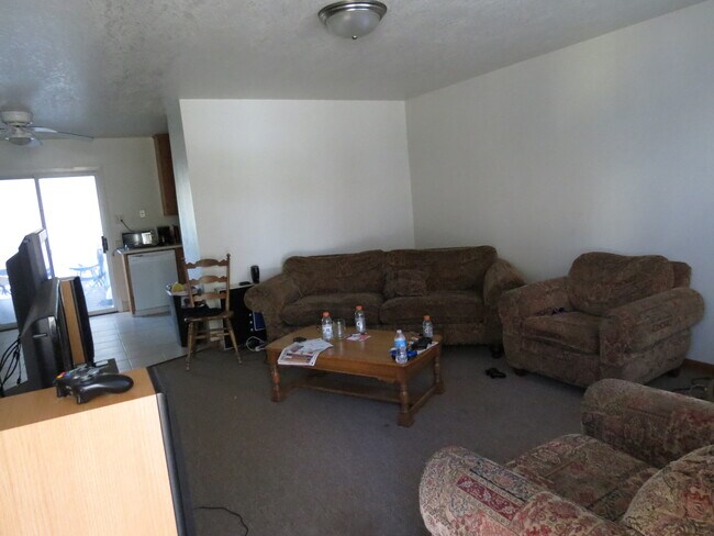 Building Photo - 1522 Starview Dr
