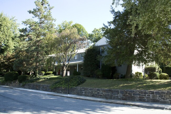 Foto del edificio - 205 N Essex Ave