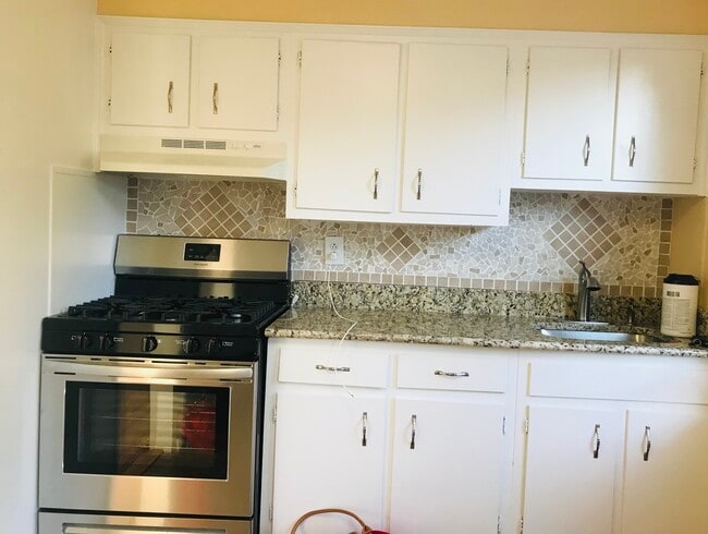Foto del edificio - 362 E 235th St