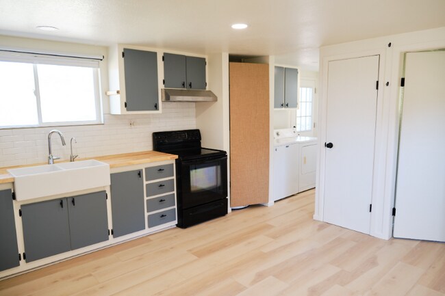 Building Photo - 2904 Black Fox Run Ln
