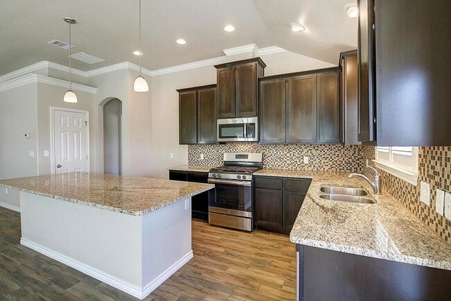 Building Photo - 7918 Fort Griffen Dr