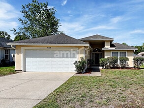 Building Photo - 6118 Alpenrose Ave