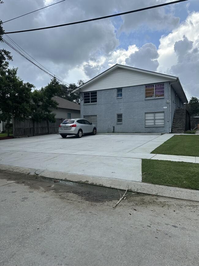 Building Photo - 1229 Brockenbraugh Ct