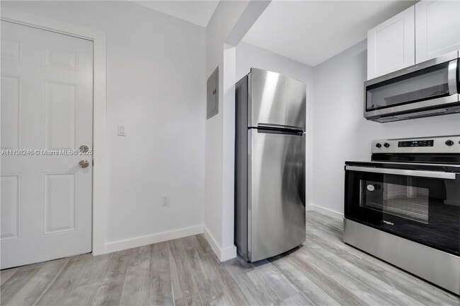 Foto del edificio - 1036 SW 5th St