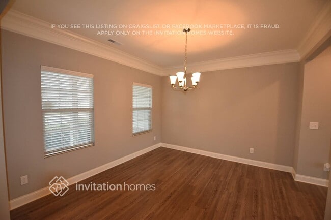 Foto del edificio - 5377 Roberta Crossing Dr