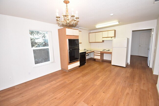 Foto del edificio - 102 Richardson Street - 1 201