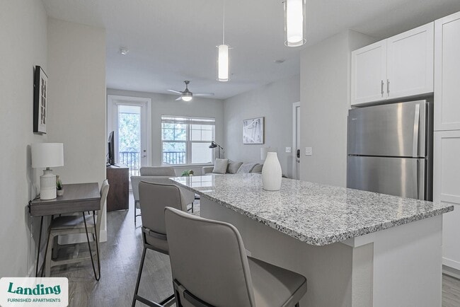 Foto del edificio - 3060 Southcreek Blvd