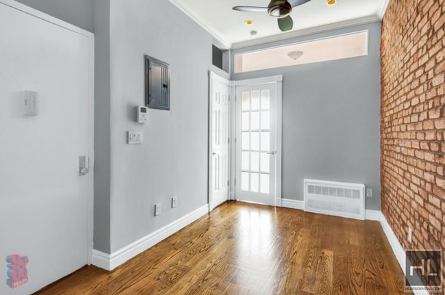 AMAZING 1 BR APARTMENT! WON’T LAST!! NO BR... - AMAZING 1 BR APARTMENT! WON’T LAST!! NO BR...