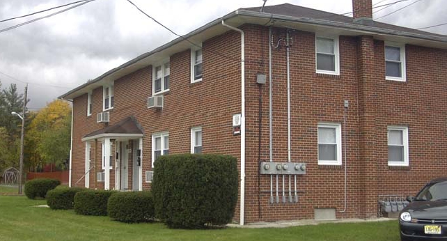Primary Photo - Maple Jay apartments