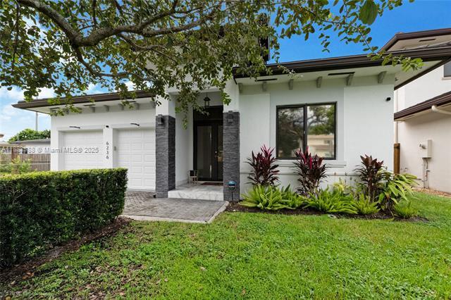 Foto del edificio - 6236 SW 26th St
