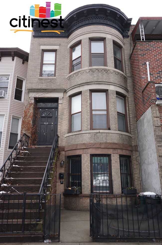 Building Photo - 312 76th St