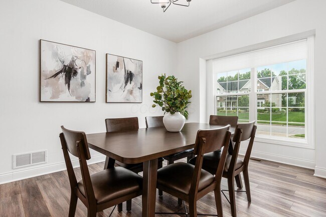 Foto del edificio - 3189 Glenmead Dr