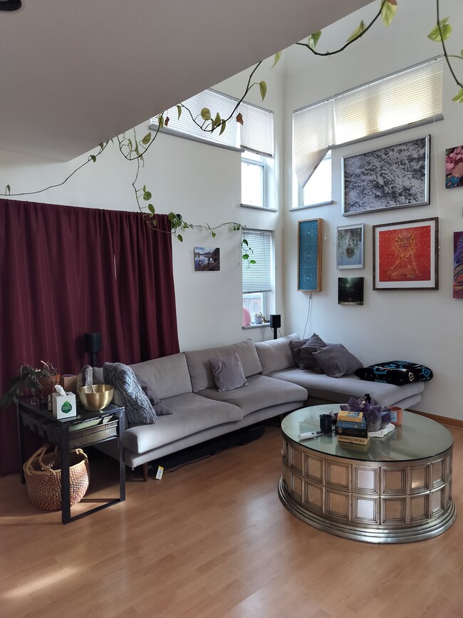 Building Photo - 2191 S Sherman St