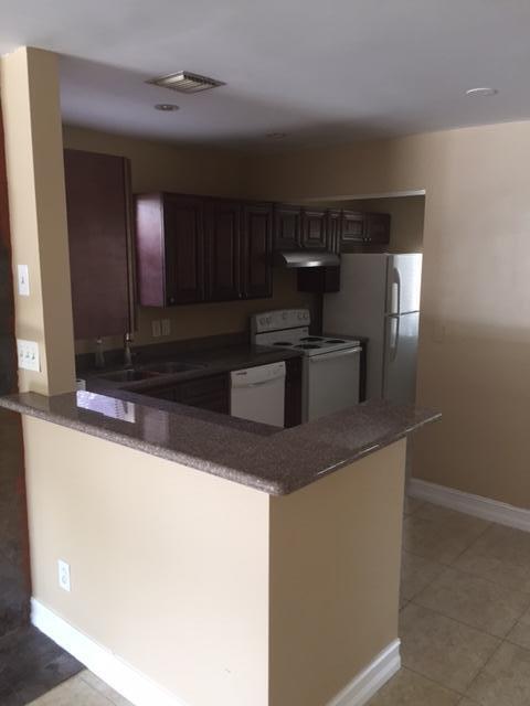 Foto del edificio - 5567 SW 6th Ct