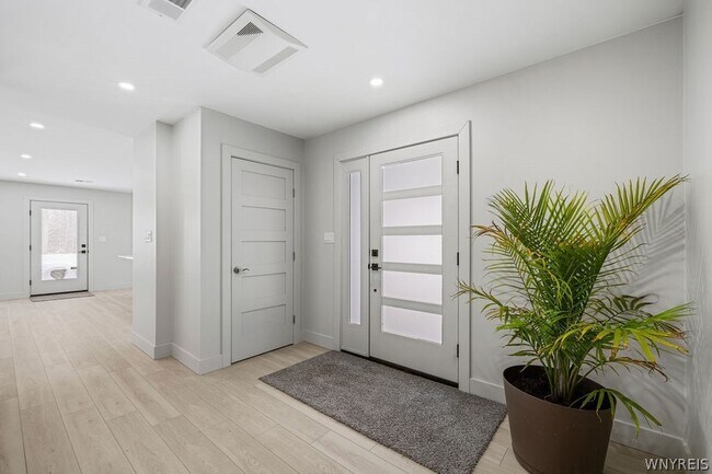 Foto del edificio - 855 Madison Ave