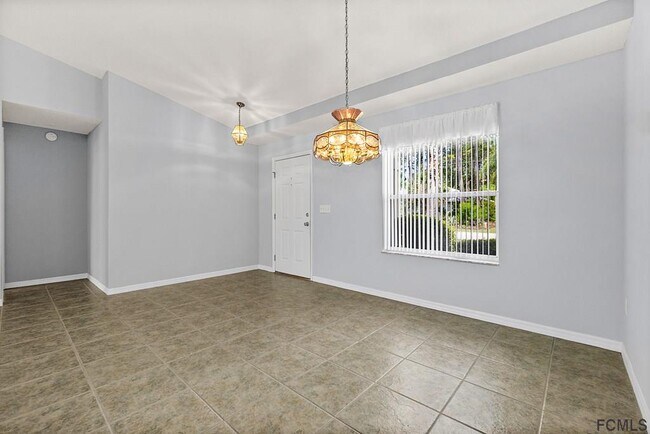 Foto del edificio - 10 Woodston Ln