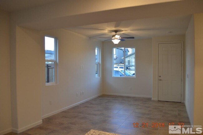 Foto del edificio - 6741 Peppergrass Drive