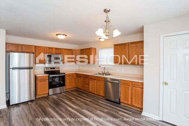 Building Photo - 11611 Stoeppelwerth Drive