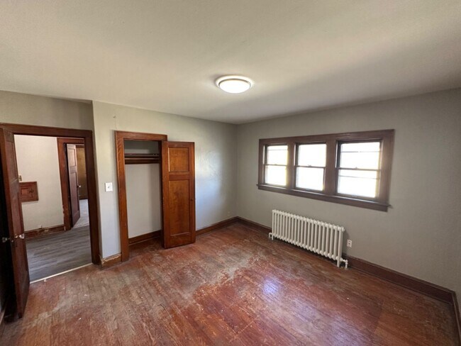 Foto del edificio - 3165-3167 N. 52nd St. Duplex
