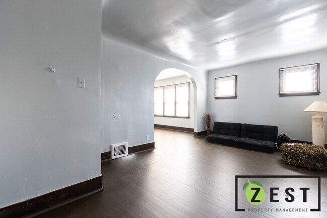 Foto del edificio - 15766 Ferguson St