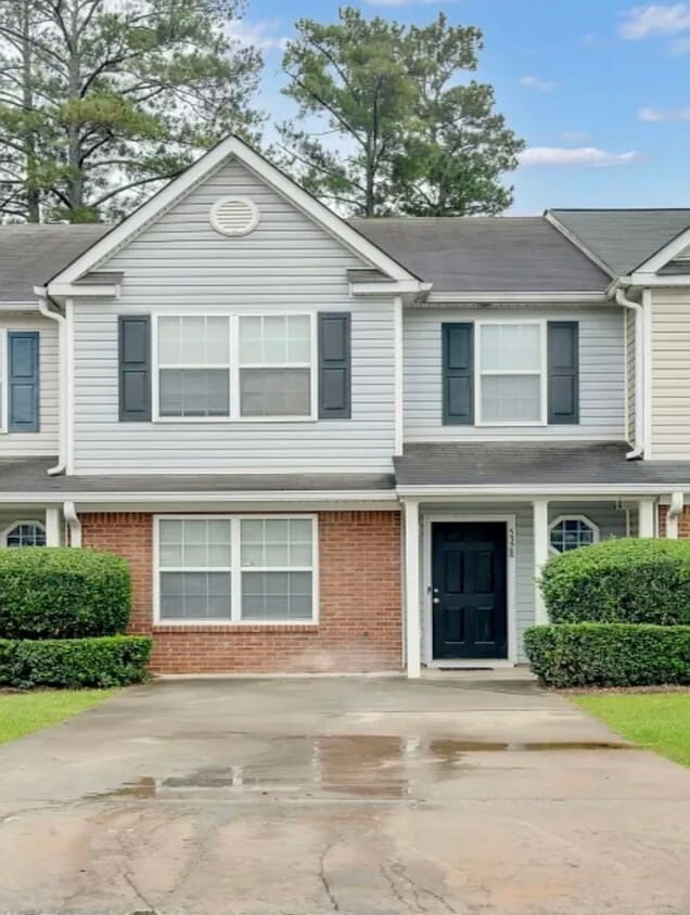Photo - 5328 Creekview Ln (Morrow, GA)