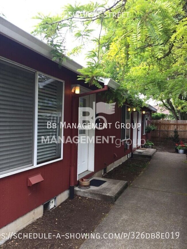 Foto del edificio - 1537 N Killingsworth St