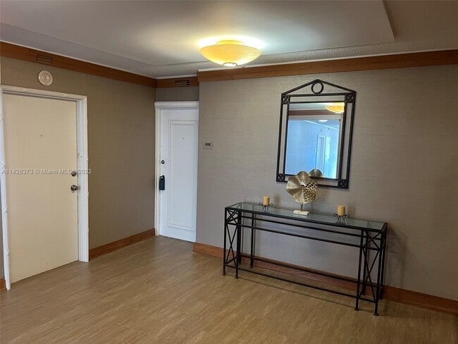Building Photo - 11111 Biscayne Blvd