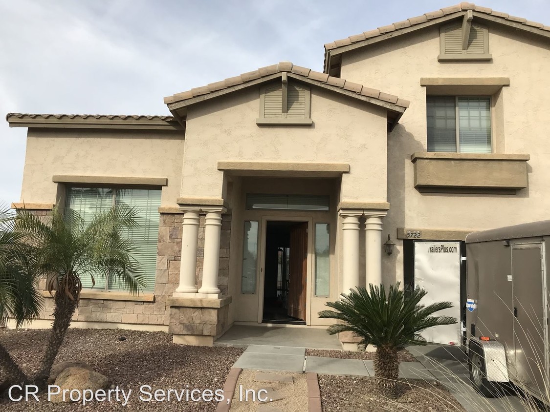 Foto principal - 5 br, 3 bath House - 5722 N 132nd Dr