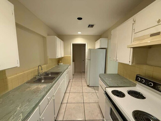 Foto del edificio - 1640 NW 9th Ave