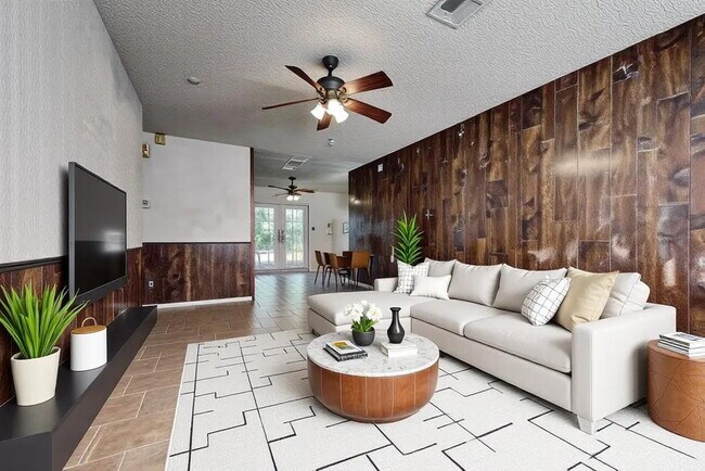 Photo - 3 Bed 2 Bath in Midwest City Apartment