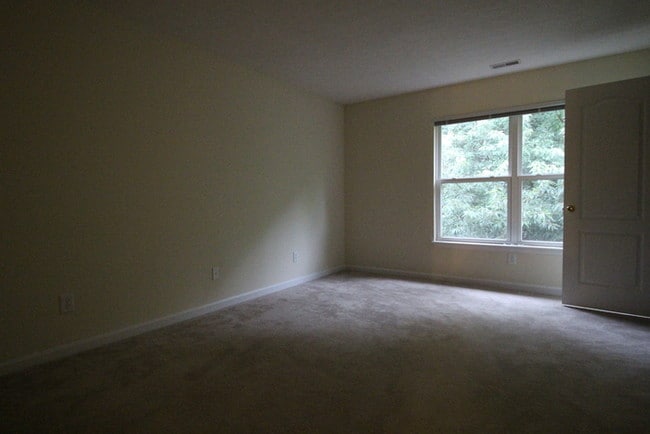 Building Photo - 3 Bed, 2 Bath Condo in Magnolia Ridge