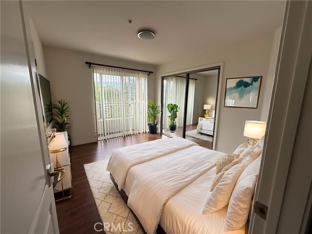 Foto del edificio - 4904 Laurel Canyon Blvd