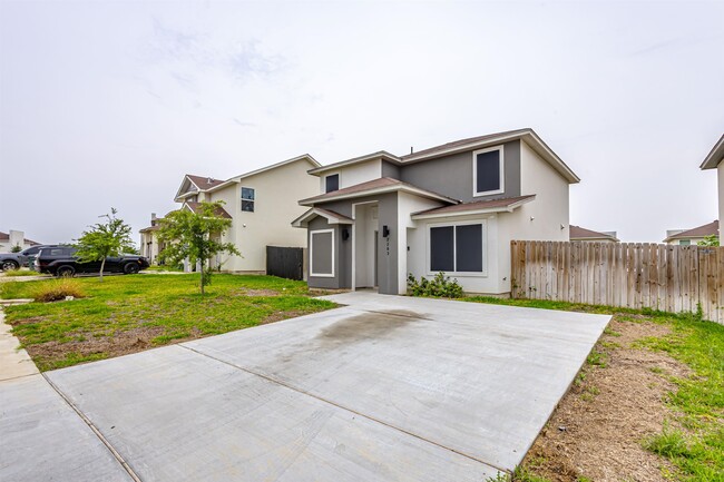 Building Photo - 2203 Durazno Ct