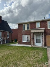 Building Photo - 111 Taggart Ave
