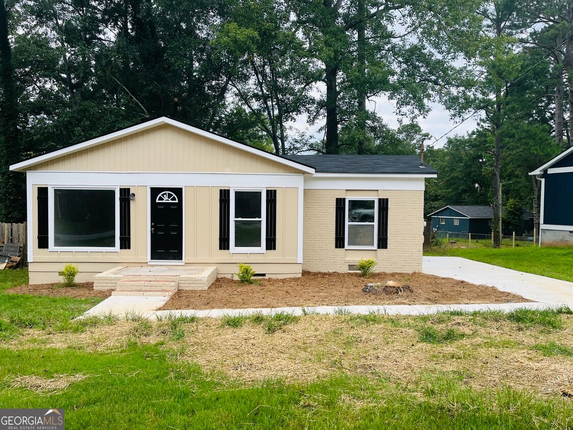 Foto principal - 31 Westgate Park Ln