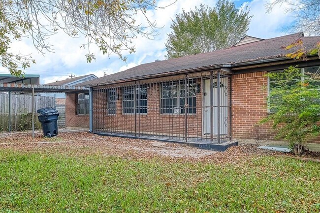 Foto del edificio - 4113 Dawson Ln