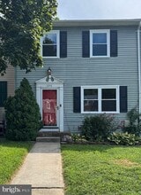 Building Photo - 1296 Holmespun Dr