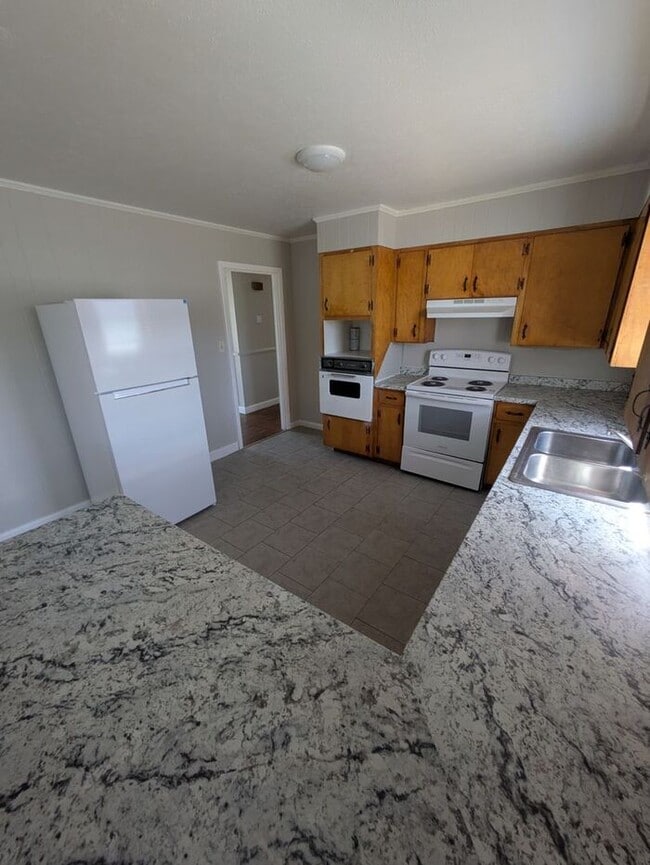 Foto del edificio - 3BD/1.5BA Duplex in Morganton, NC