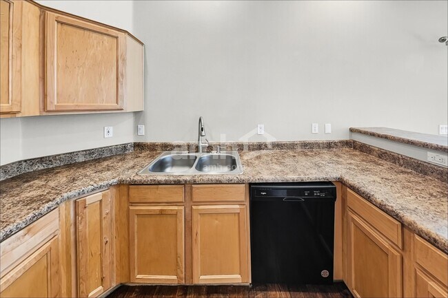 Foto del edificio - 5520 W Minton Ave