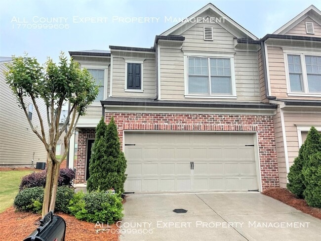 Building Photo - Great Townhome close to Halcyon