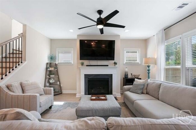 Building Photo - 109 Canter Ct