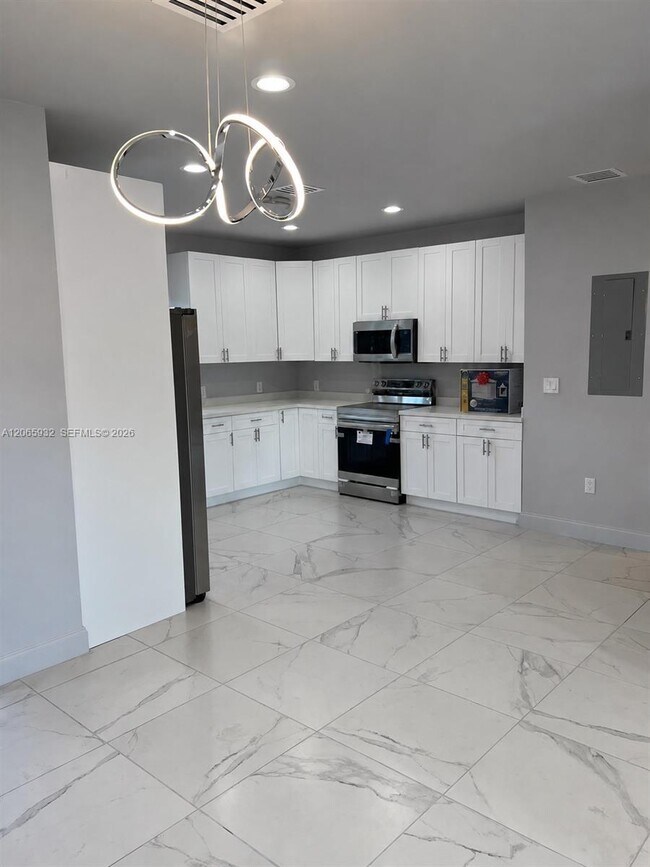 Building Photo - 1311 NW 52nd St