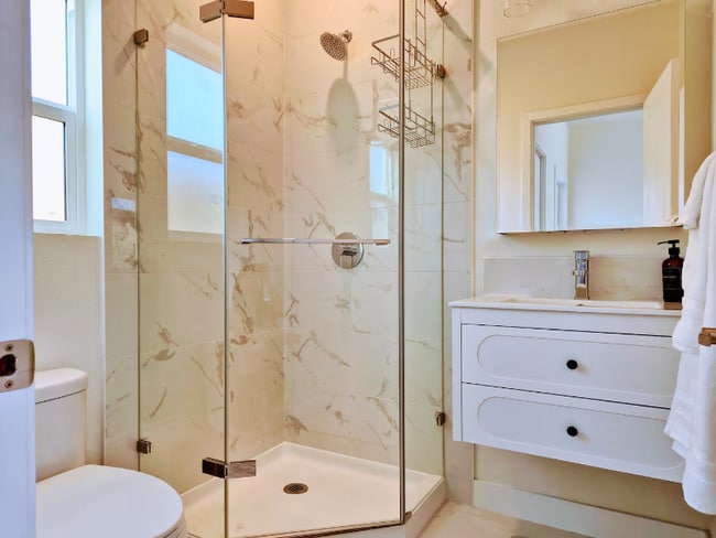 Foto del edificio - 1567 Rebel Way