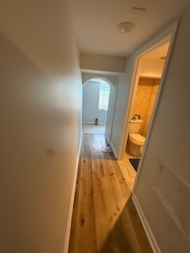 Foto del edificio - 3617 Spring Garden St