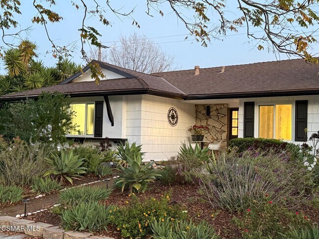 Foto del edificio - 1572 Dover Ave