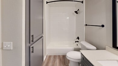 Interior Photo - Red Stone Ranch