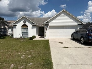 Building Photo - 211 N Cervidae Dr