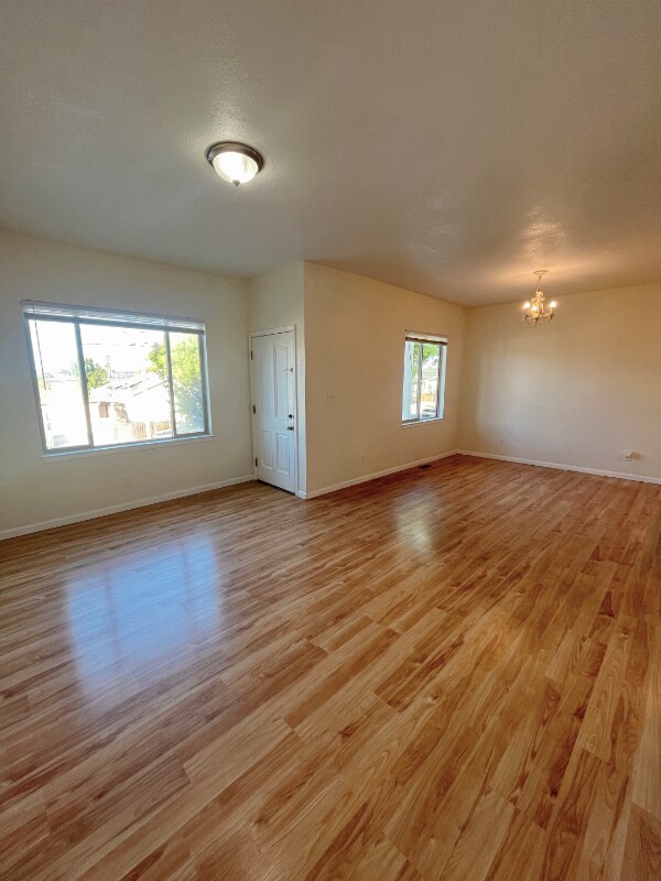 Building Photo - 617 4th Ave