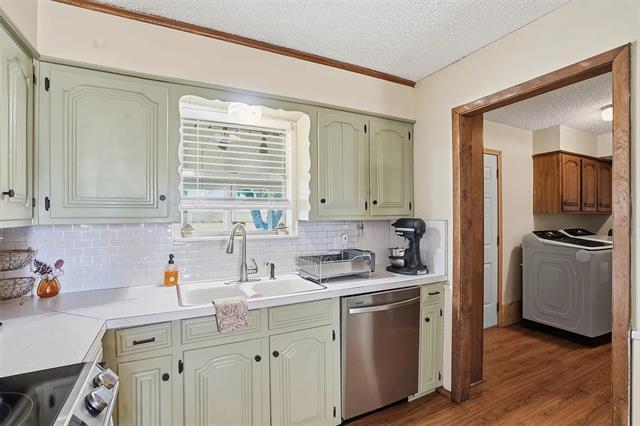 Foto del edificio - 3048 State Hwy 171